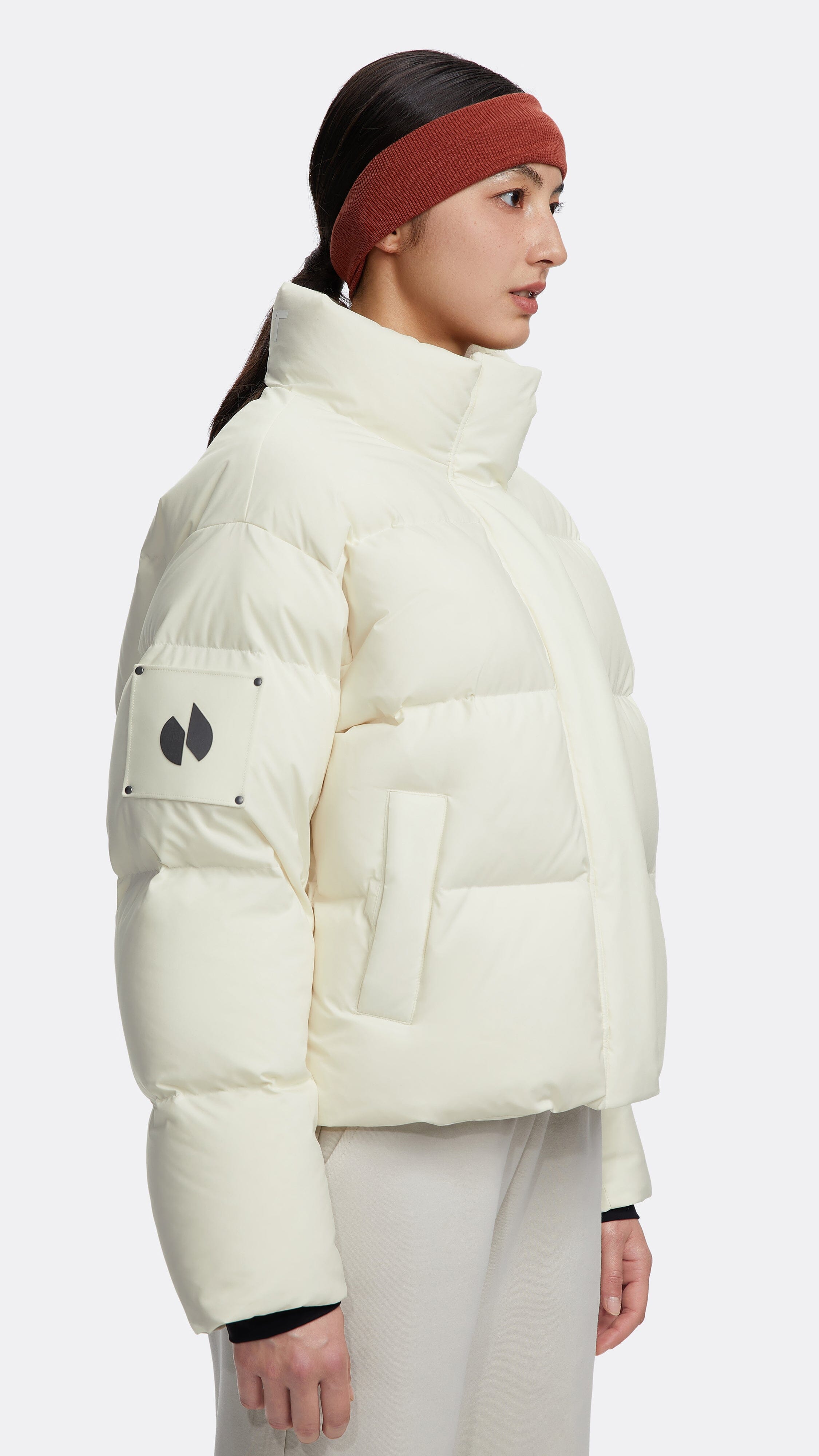 HOTSUIT Women Round Puffer Jacket