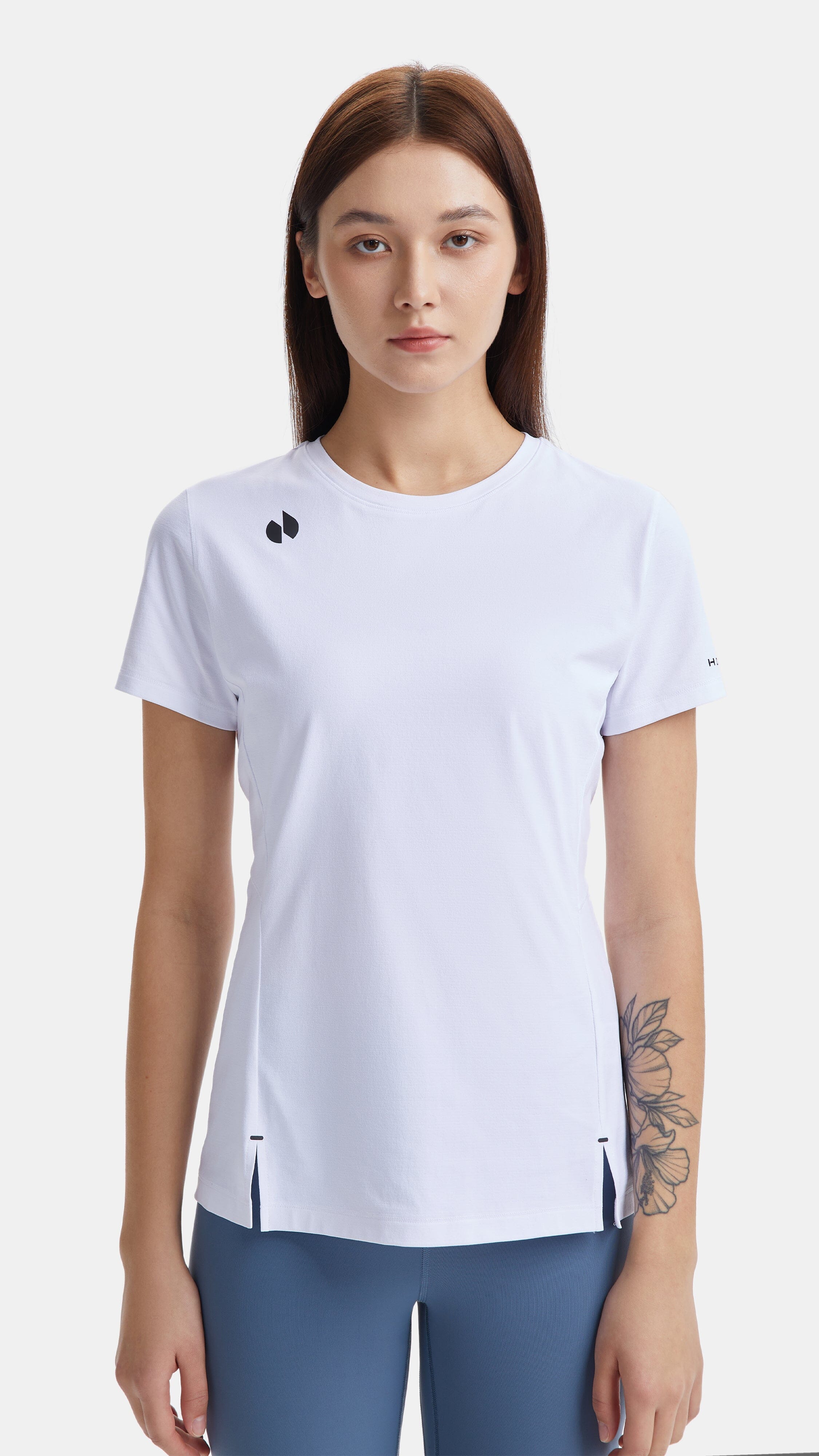 HOTSUIT Women DailyPro Short Tshirt